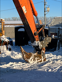 Экскаватор гусеничный с рыхлителем Hitachi 330