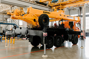 Автокран 32т 31м Ивановец КС-55717К-3 Air