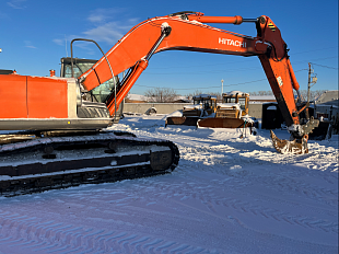 Экскаватор гусеничный с рыхлителем Hitachi 330