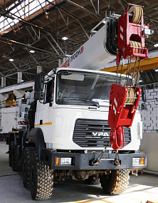 Автокран Челябинец КС-55733 35т.